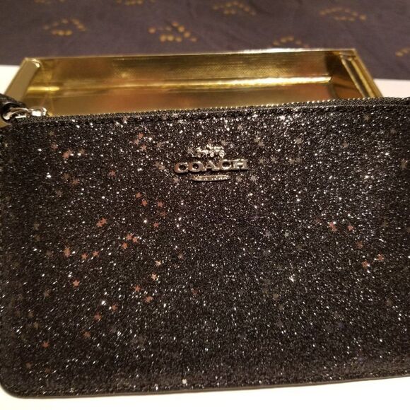 BRAND NEW COACH WRISTLET WALLET - Picture 11 of 15